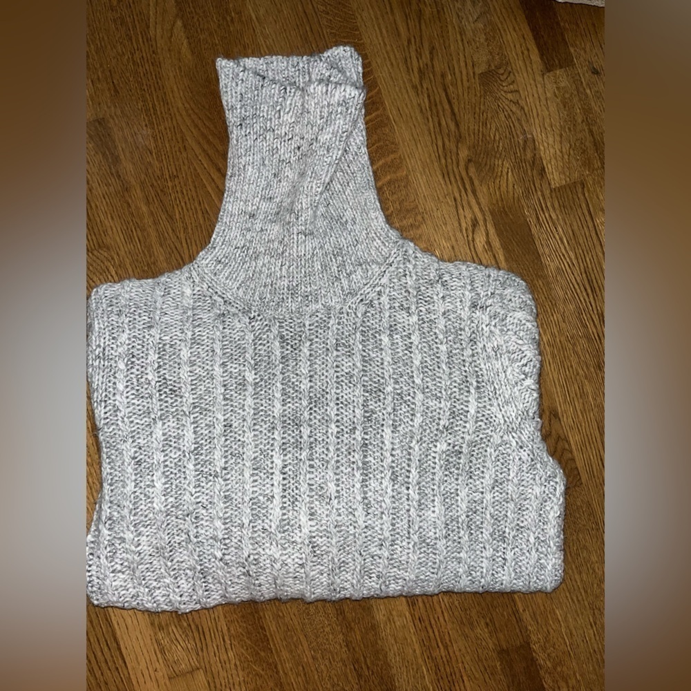 Banana Republic Gray Sweater XL